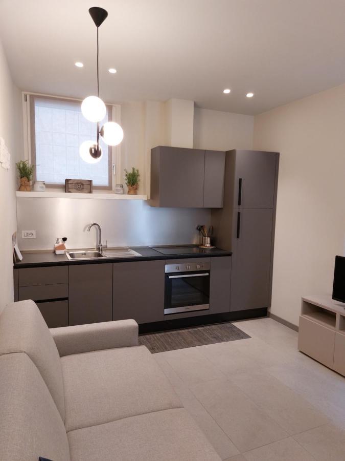 The 6 Apartments Rimini Exterior foto